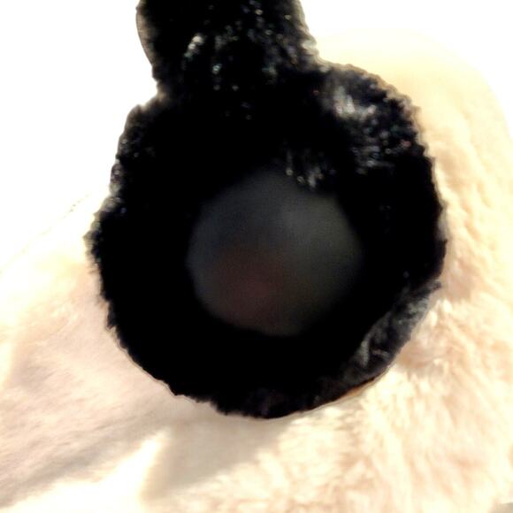 APPARIS Abby Faux-Fur Scarf Set with Black Earmuffs MSRP$190 NEW! - Picture 5 of 15